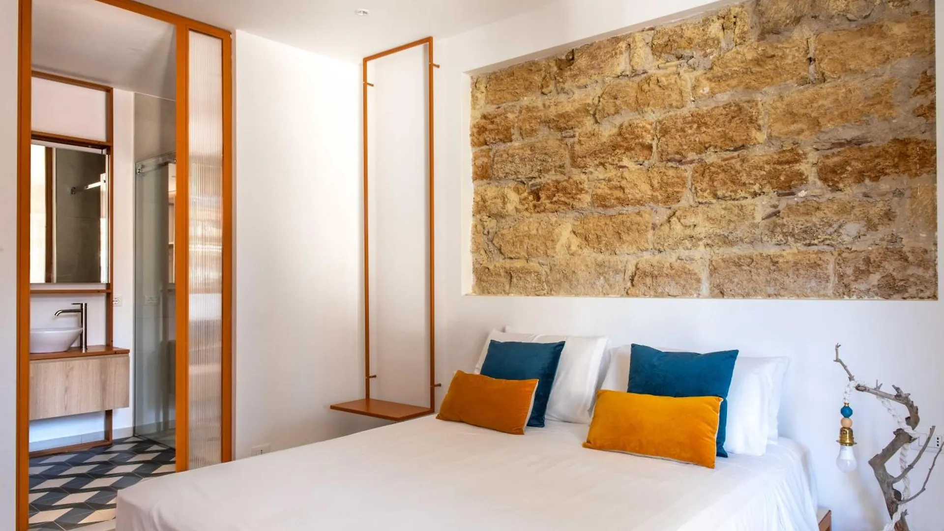 Canceddi Rooms & Terrace Palermo Olaszország